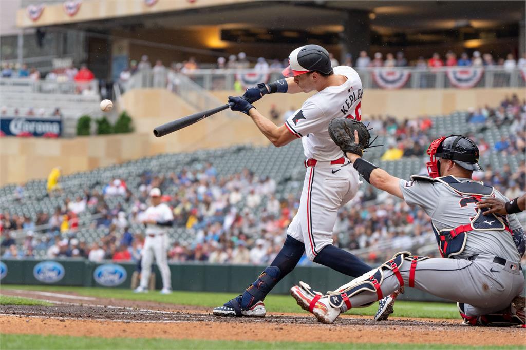 MLB（影）/前田健太變病貓　投不滿4局狂丟9分吞敗