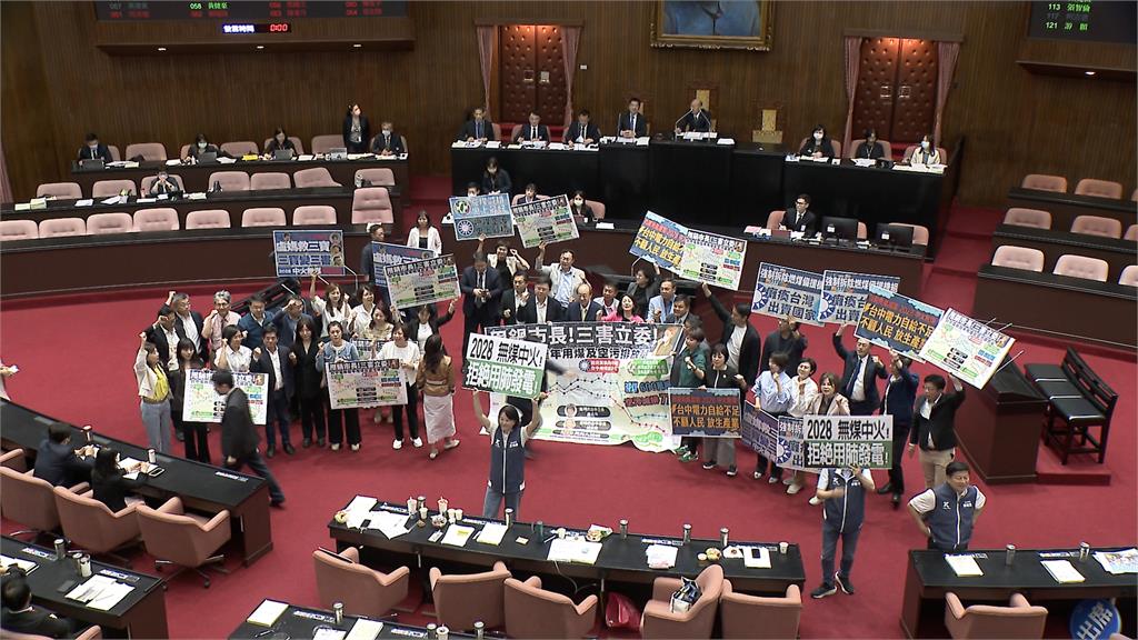 藍白通過「2028無煤中火」 曾文生:國家電力系統恐癱瘓
