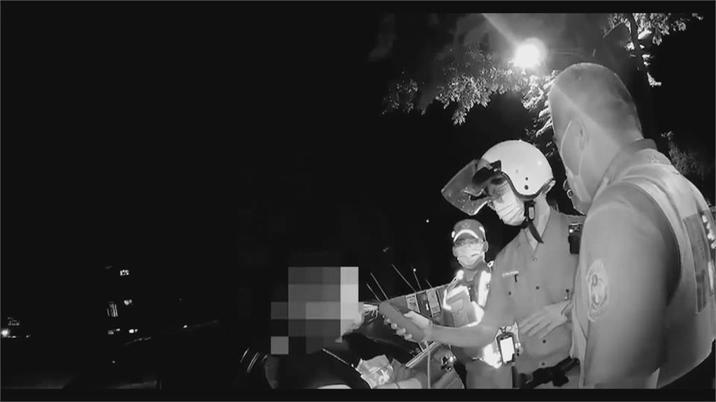 吃薑母鴨被警攔查!搖下車窗滿身酒氣 婦人「酒測值」曝光
