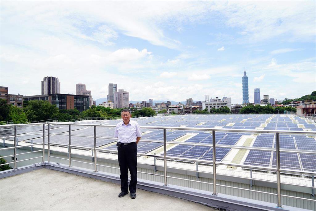 蔣萬安「絕對不准」翡翠水庫設光電板！網揪真相打臉：柯文哲早裝好裝滿