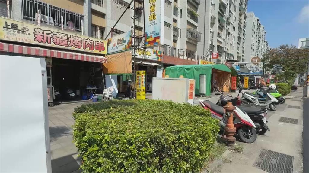 酒駕上路！台南轎車自撞店家招牌卡消防栓　男子企圖落跑遭逮