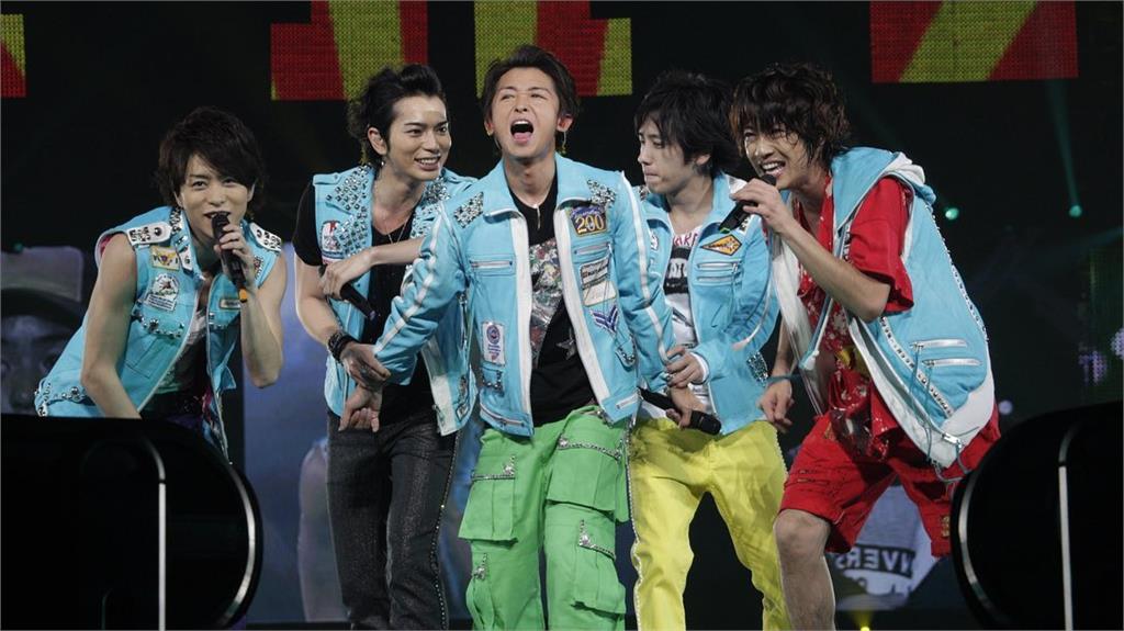 日本天團「嵐」出道逾25年宣布解散!2026年春天「最後巡演」向粉絲告別