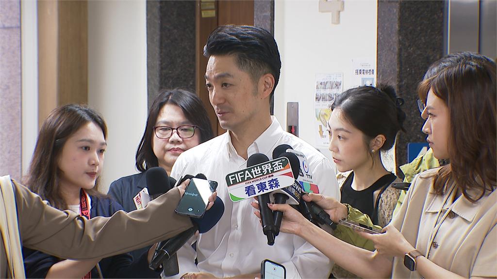 蔣萬安備詢"殷瑋狂答"槓議員 沈伯洋:別讓幕僚當擋箭牌