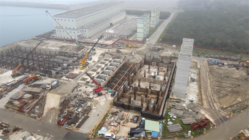 不滿台電不核准AI與雲端中心設北部 張善政再槓台電