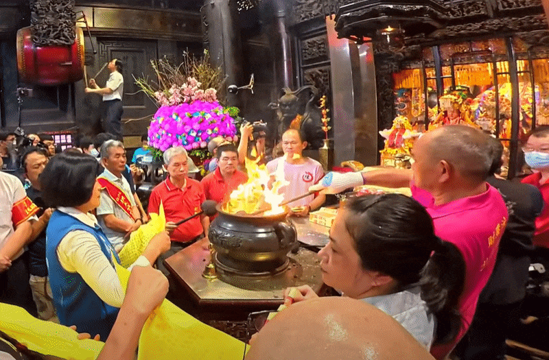 張麗善在雲林縣府苦等！白沙屯媽祖抄小路「猛衝反方向」超玄畫面曝光