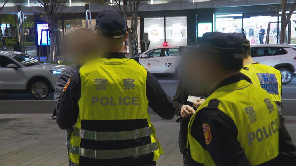 竹聯幫明仁會春酒聚集近千人 百名警力盤查抓出4名未成年