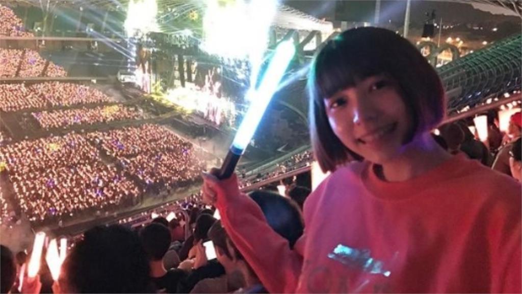 少女到少婦…曾智希國小「就喜歡五月天」!激動喊「一開場就哭了」爆共鳴