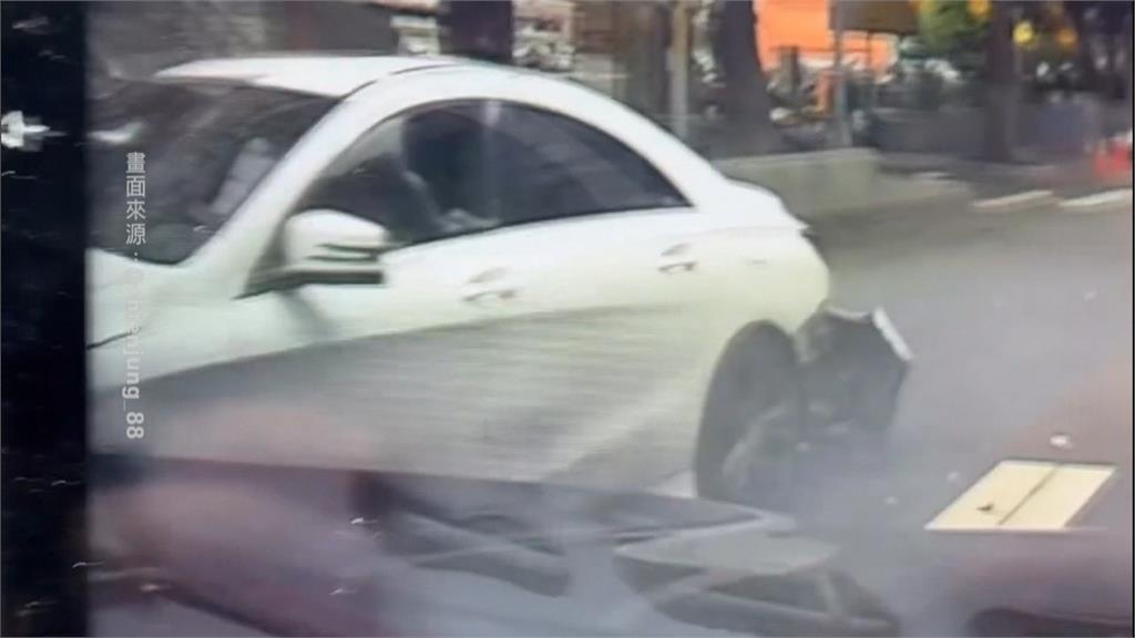 樹林火車站前警匪追逐！通緝犯拒檢衝撞波及「騎士+員警」