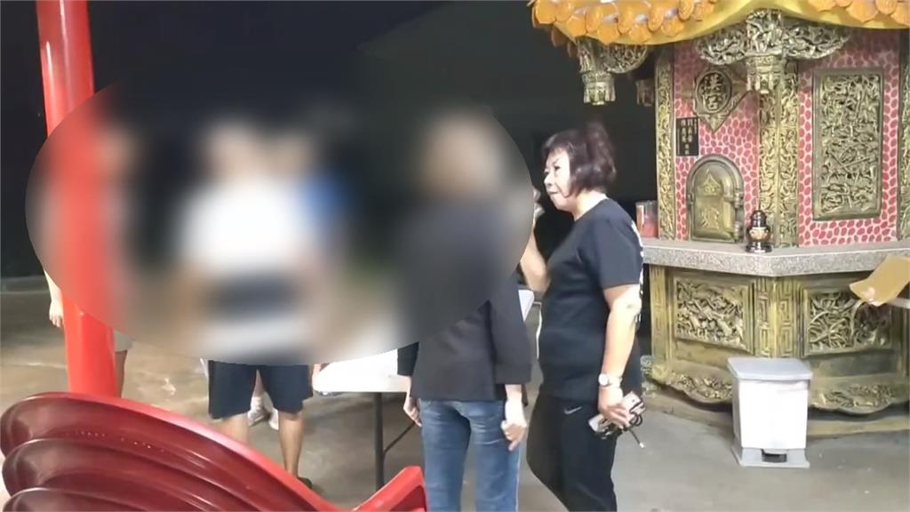 丁學忠姊姊反制罷團 抵宮廟喊「桌子我買的」搞情勒