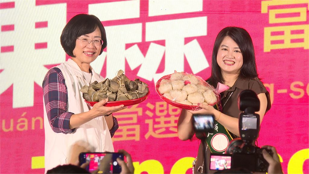 蘇巧慧板橋"夜市人聲"! 蘇姿丰爸爸蘇春槐現身力挺