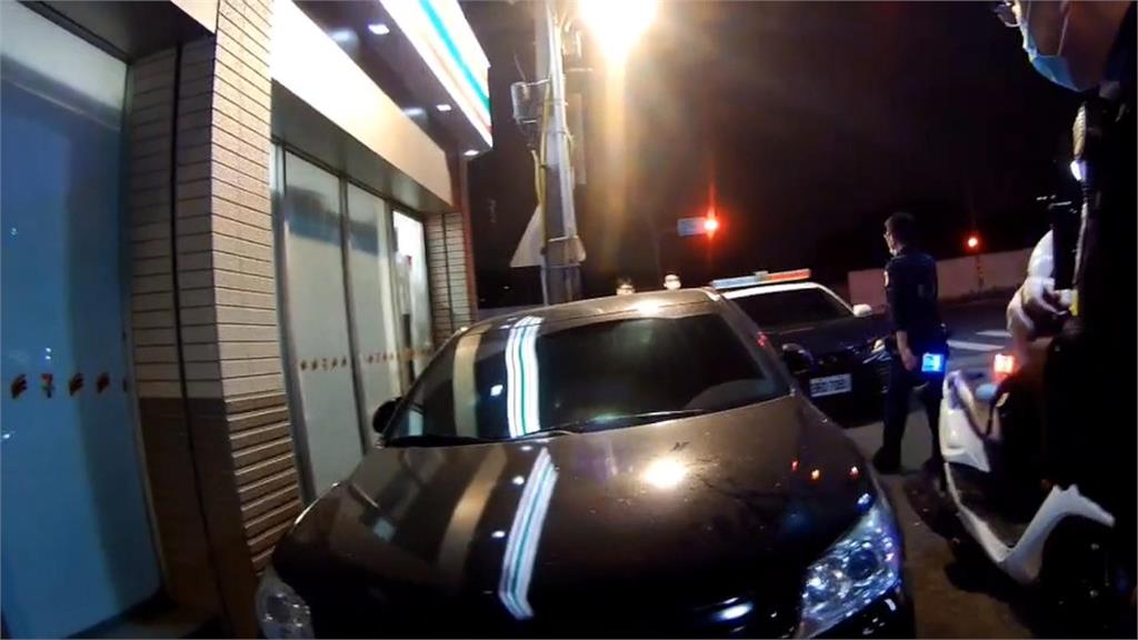 慣竊見機車鑰匙沒拔騎走 20分鐘就被逮當場愣住