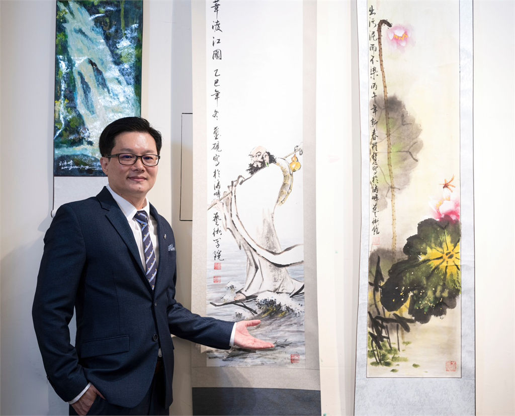 台灣藝術家揚名日本福岡國際書畫展　徐健麟獲福岡教育委員會賞