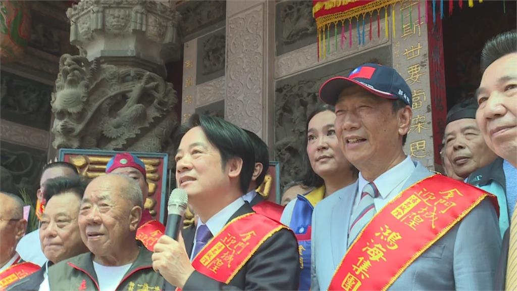 快新聞／同台握手照曝！　郭台銘請賴清德：請詳讀我的金門和平宣言