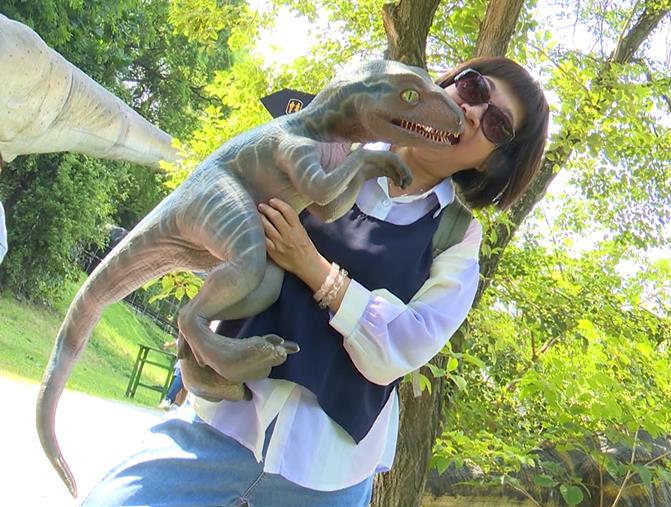台版"侏羅紀公園"營業至9/1 恐龍迷紛趕往拍照留念