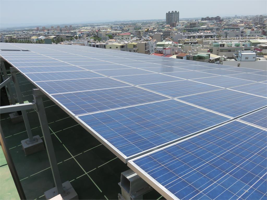 臺南屋頂型光電年增10.88% 成綠能成長主力！