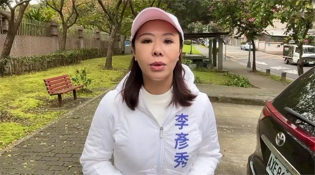 港湖女人戰爭！「選舉公報」攻對手挨批　高嘉瑜嗆：害怕比較？歡迎提告！