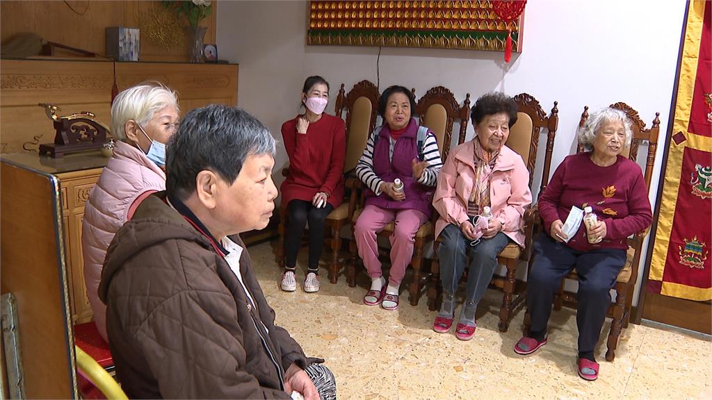 蓋廟12年時光全是洋蔥! 信眾「自願當保人」還撿回收