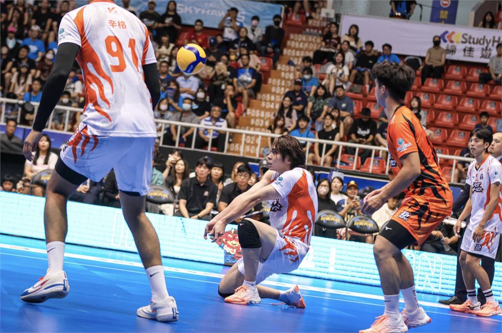 職排TPVL／台鋼天鷹主場開幕第二戰開紅盤！漢佳獨得14分直落三勝臺北伊斯特