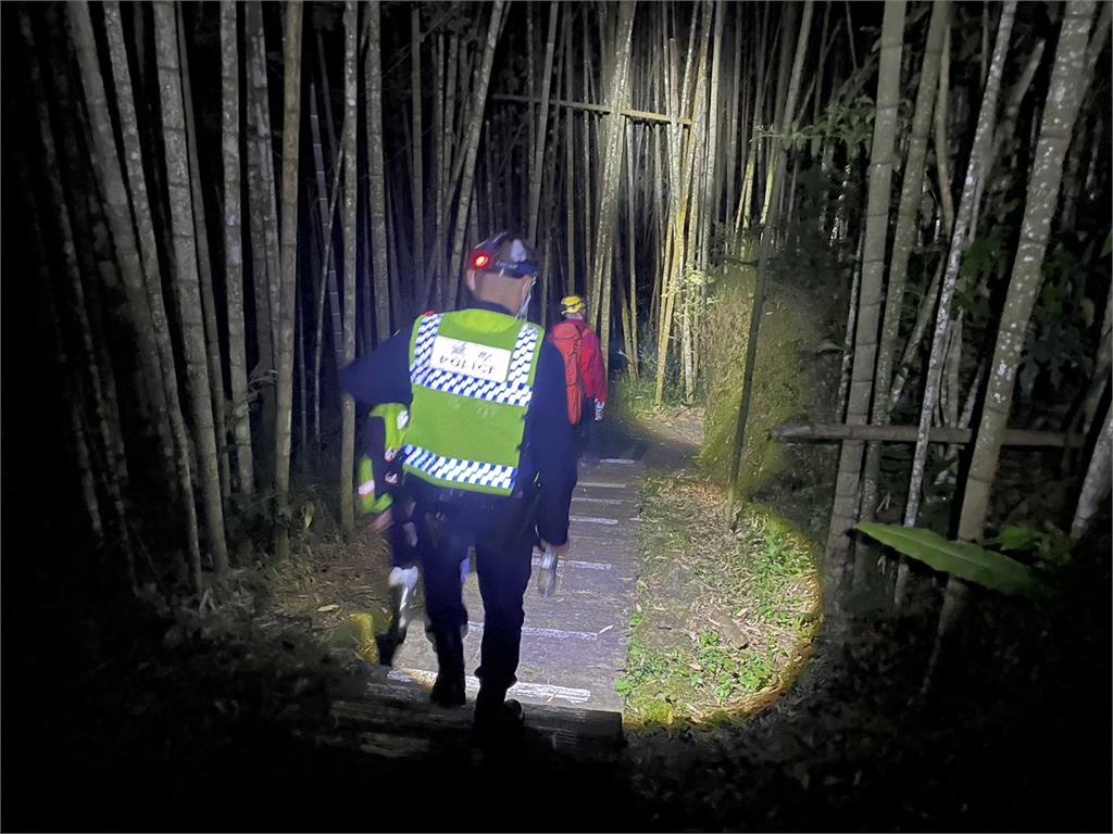 快新聞／民眾嘉義縣登山失蹤　警消徹夜搜尋芙蓉山尋獲遺體