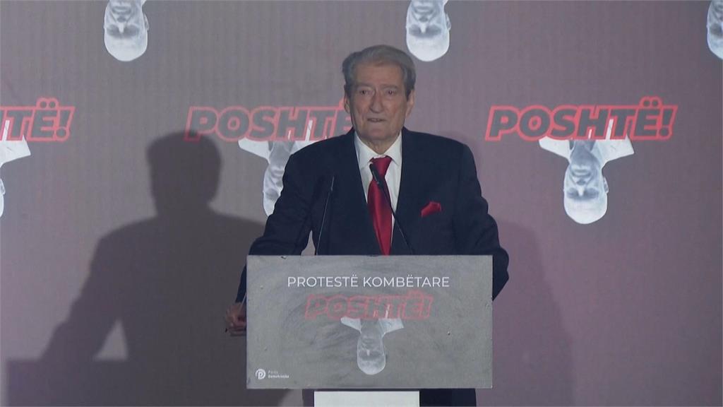 阿爾巴尼亞副總理涉貪上億　民眾示威怒丟燃燒彈