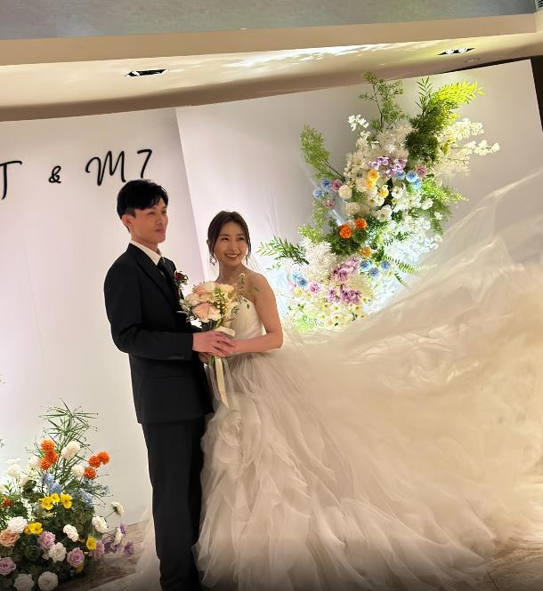 快新聞／《台灣向前行》主持人張孟琦結婚了！民視促成姻緣　藍綠民代皆到場祝賀