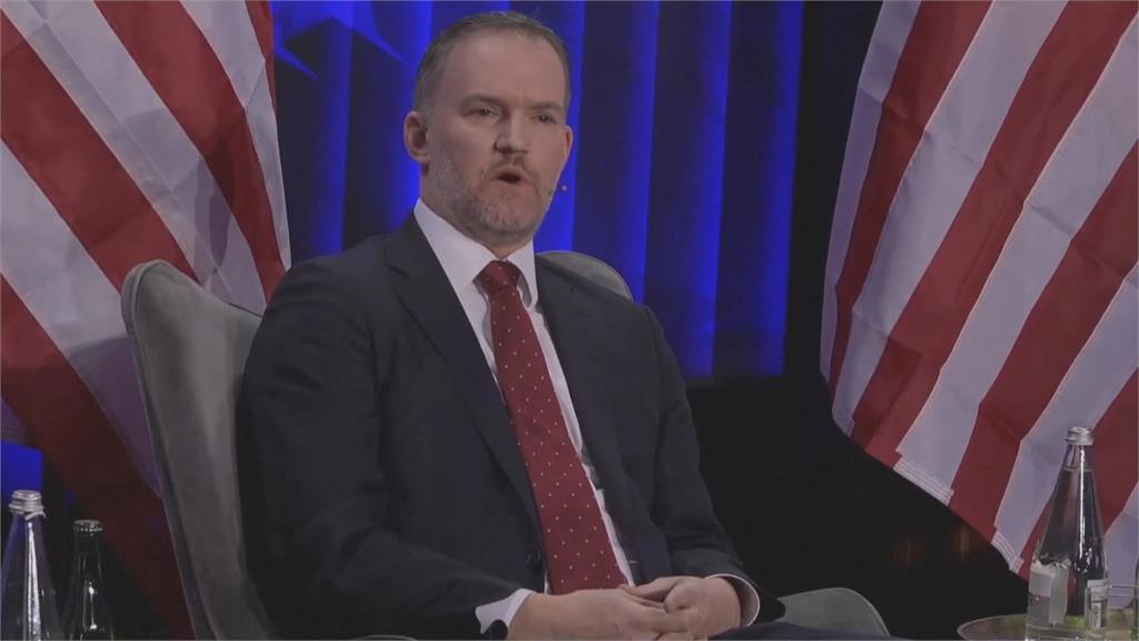 川普PO拿國旗登格陵蘭AI圖　歐盟擬擱置貿易協議反制