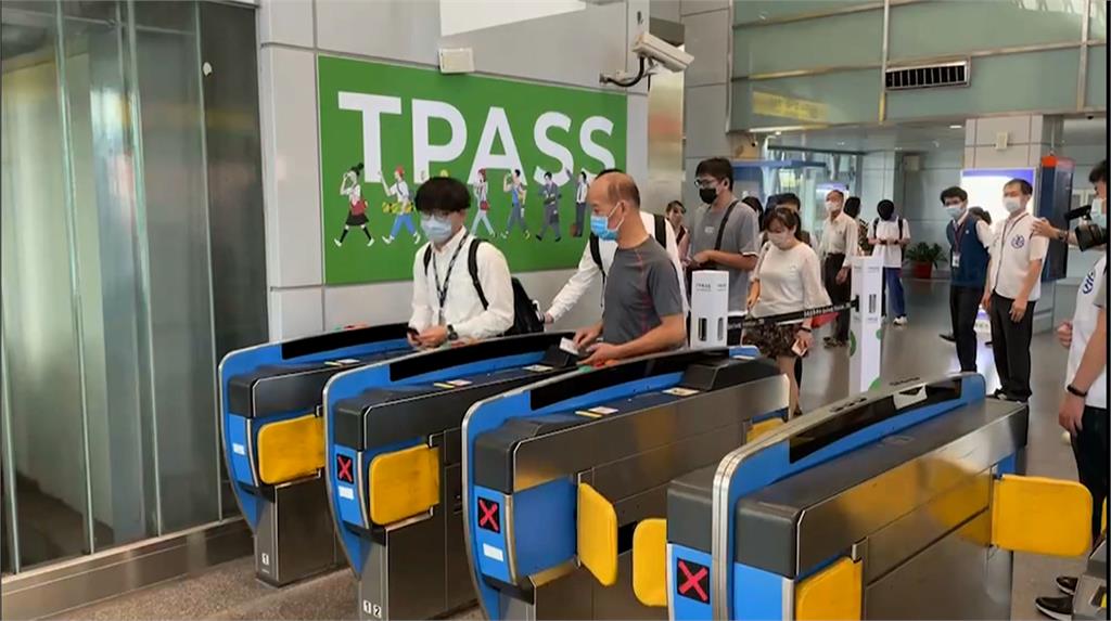 解總預算僵局? 藍擬提案TPASS先付委 綠酸:立委不是皇帝