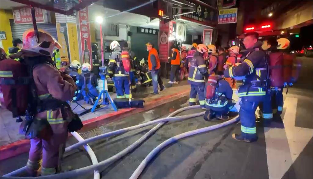 新北出租公寓深夜惡火 1男倒臥廁所命喪火窟