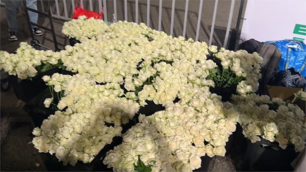 聲援抱病值勤亡空服員! 空服員工會衝長榮馬拉松陳情高喊「請假無罪」