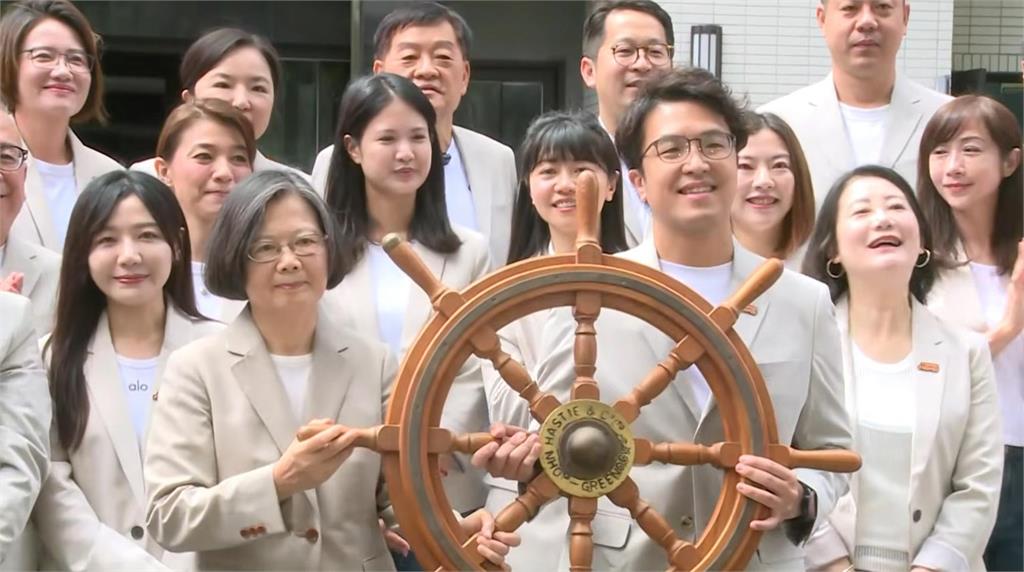 快新聞／