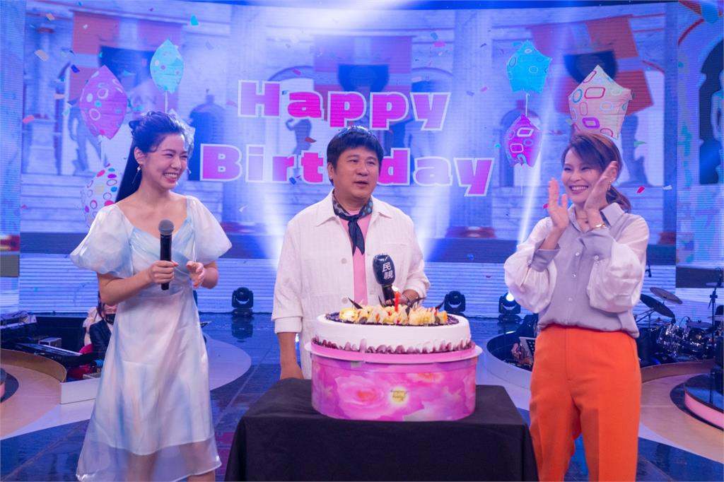 《台灣那麼旺》錄影前搞失蹤、製作人發飆!白家綺與來賓周蕙「團結合作」騙胡瓜密謀慶生