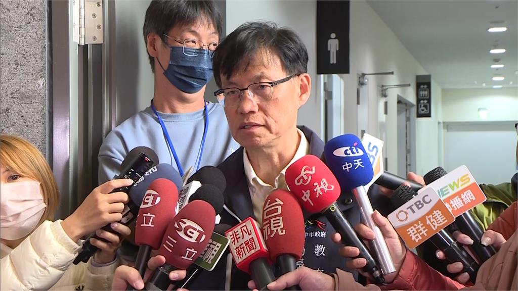 少棒隊教練被控性侵31名小球員　盧秀燕臉書遭灌爆