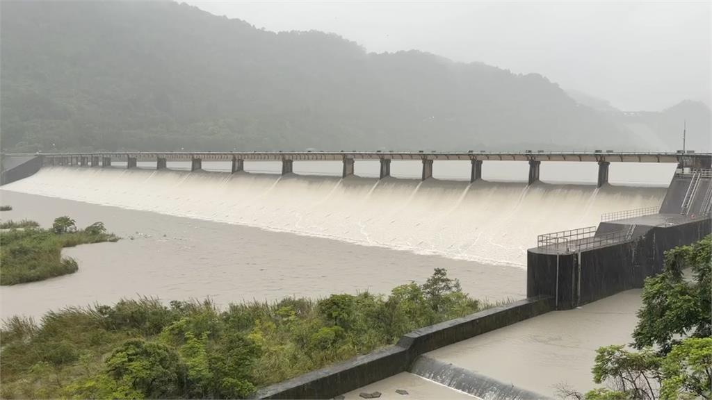 連三天大雨！全台水庫大進帳　曾文水庫超車石門水庫