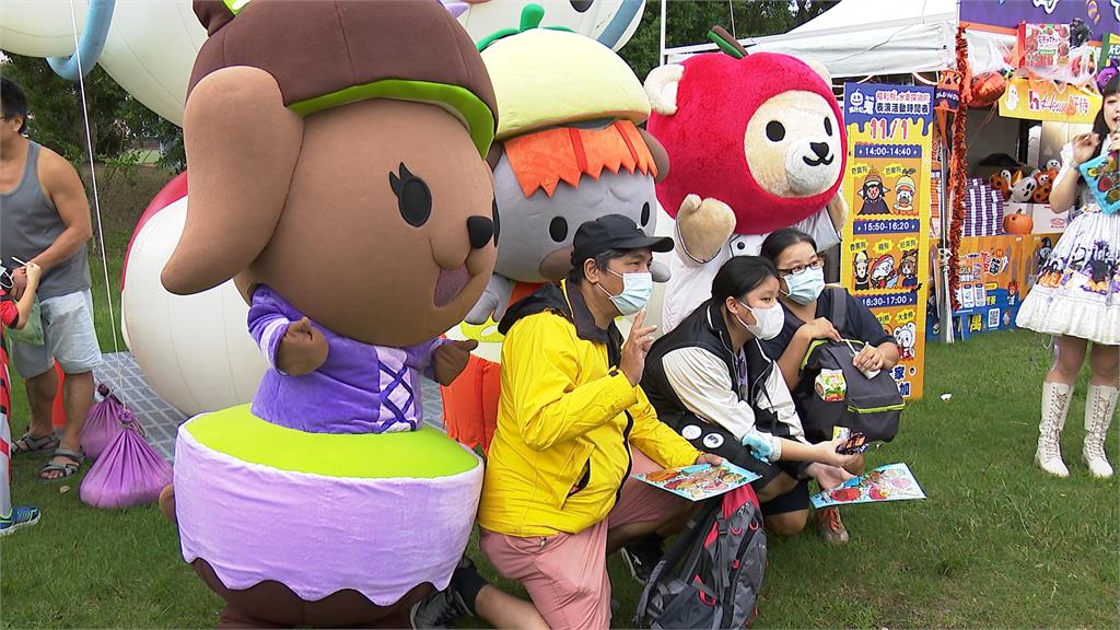 第17屆天母萬聖嘉年華 蔣萬安扮「獵魔男團Abby」登場