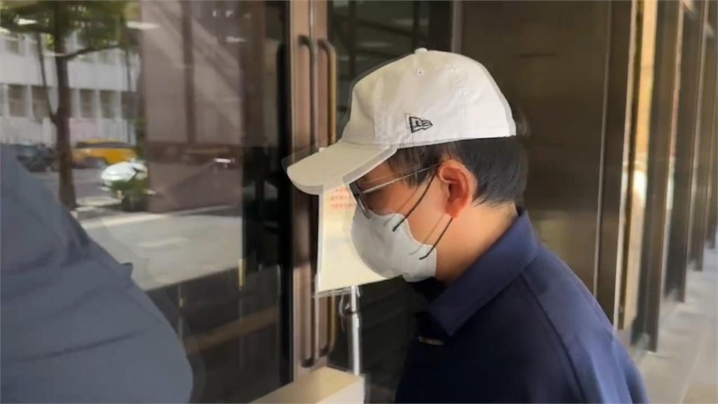 黃子佼違反兒少性剝削起訴 首度開庭「大遲到22分鐘」