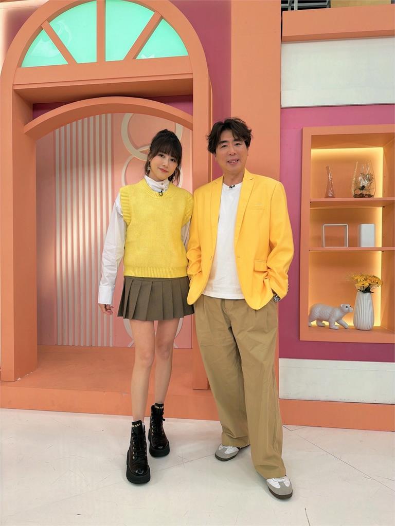 Julie 過年紅包數錯人數壓力大！葉欣眉佩服梁赫群「搭便車神技」