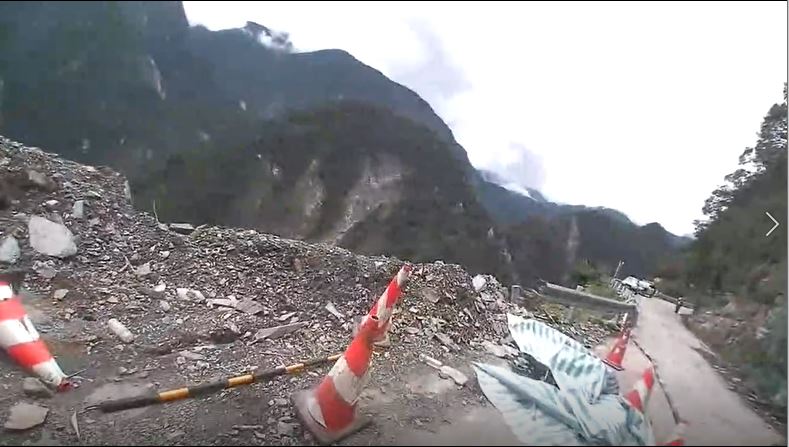 台八線中橫公路落石奪命 工人頭部遭重擊當場死亡