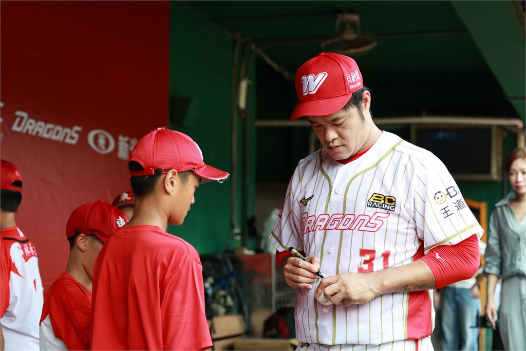 中職(影)/換個位子,從心開始!「大師兄」林智勝退役後將迎來「這全新身分」