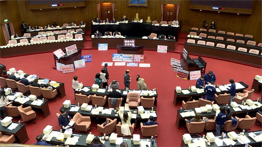 關稅談判成績單亮眼　完成簽署！鄭麗君小年夜返國