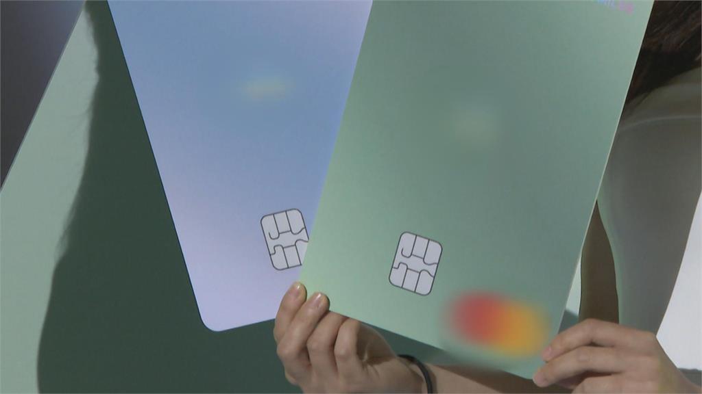 旅遊市場復甦 銀行升級聯名卡優惠 推刷卡賺航空公司會籍積分