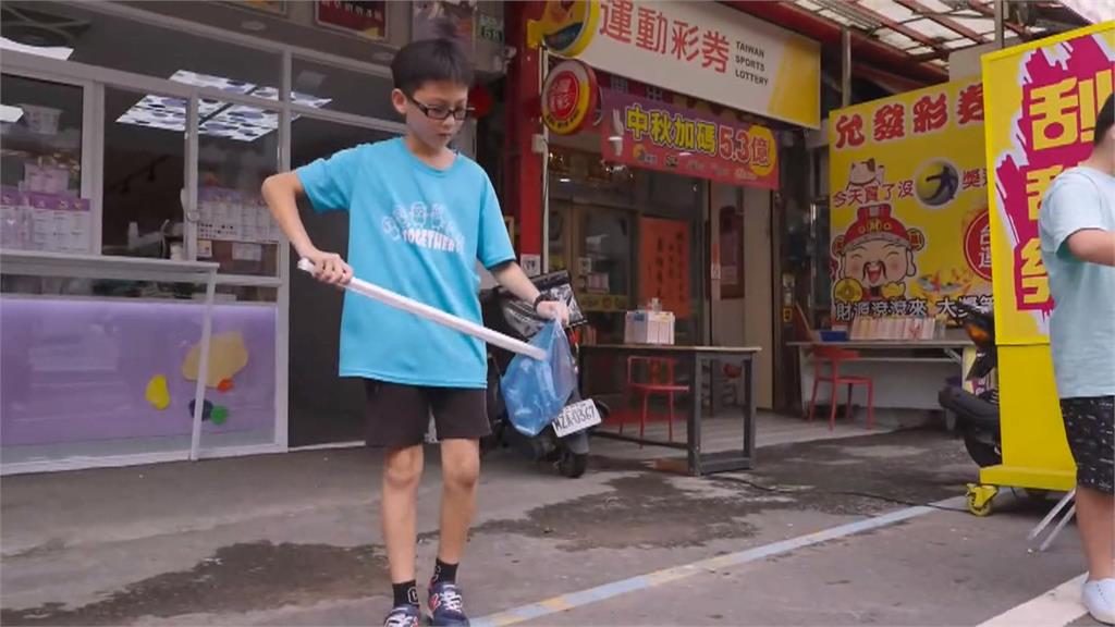 環保新招! 嘉義推"撿菸蒂換獎勵" 民眾踴躍賺外快