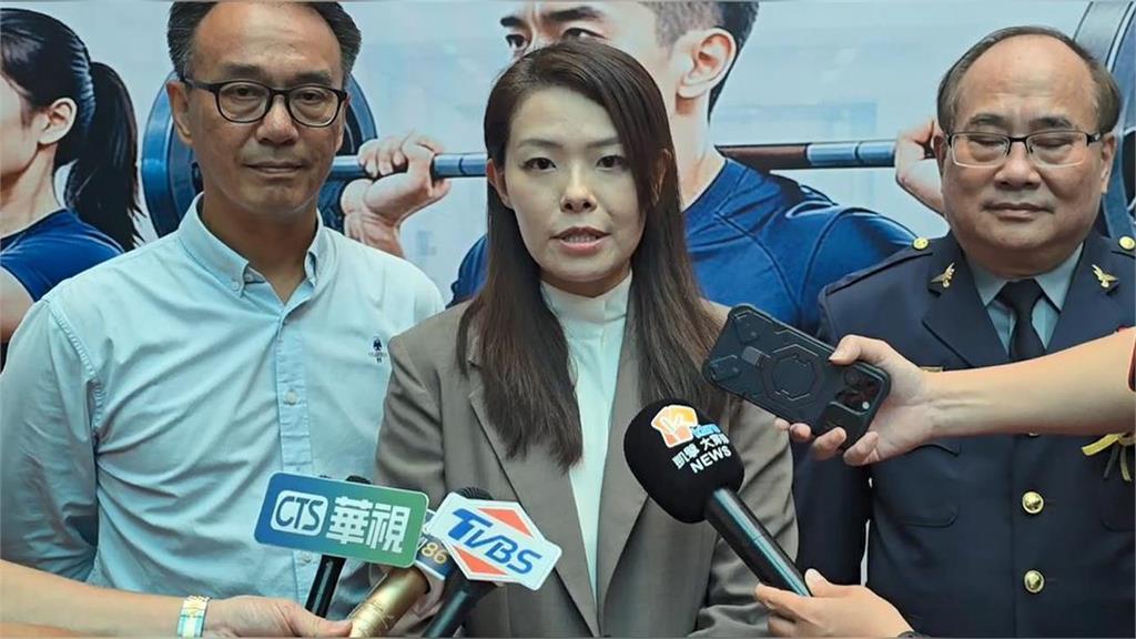 我凍未條！藍白6大咖「擺爛黑歷史」全揭　民進黨1圖抖出「地方怪奇大全」