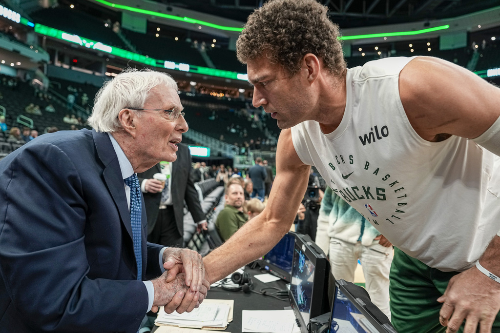 NBA/NBA高齡91歲名人堂主播宣布退役 傳奇籃球生涯讓眾人尊敬