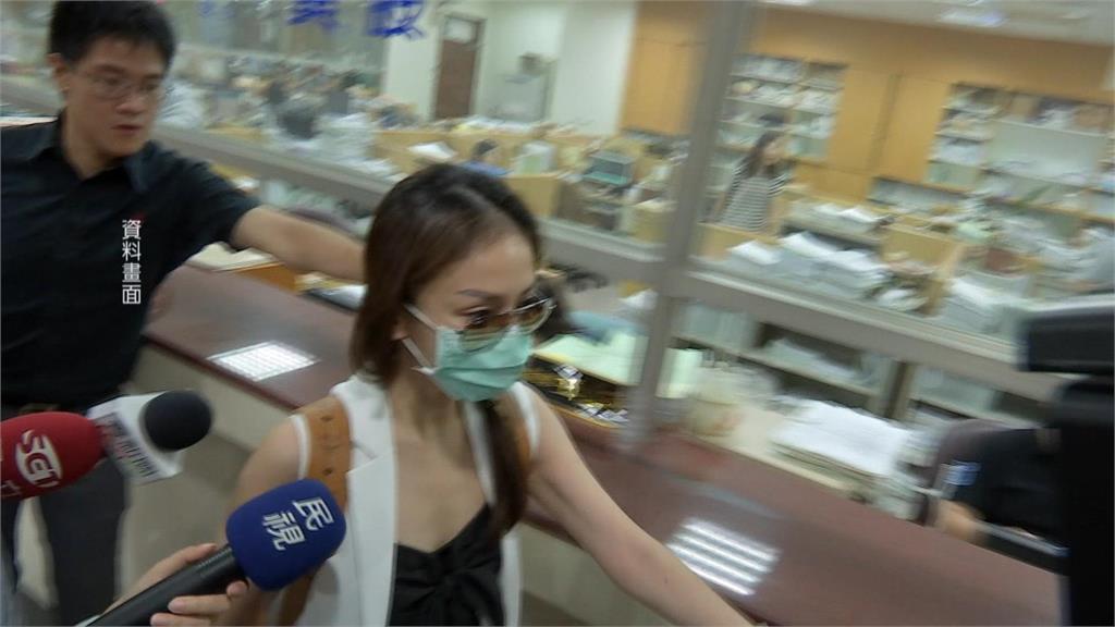 涉侵占遭通緝潛逃美國　「太陽花女王」劉喬安押解回台