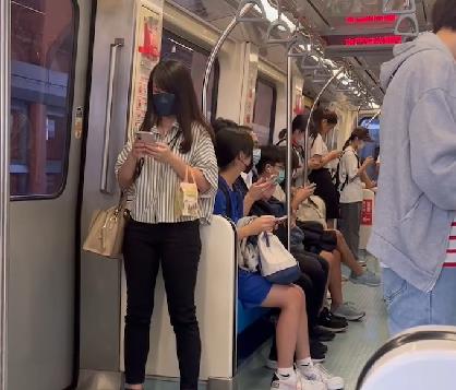 快新聞/地震!台北晃超大 東部海域規模6.2地震 北捷全線列車慢速行駛
