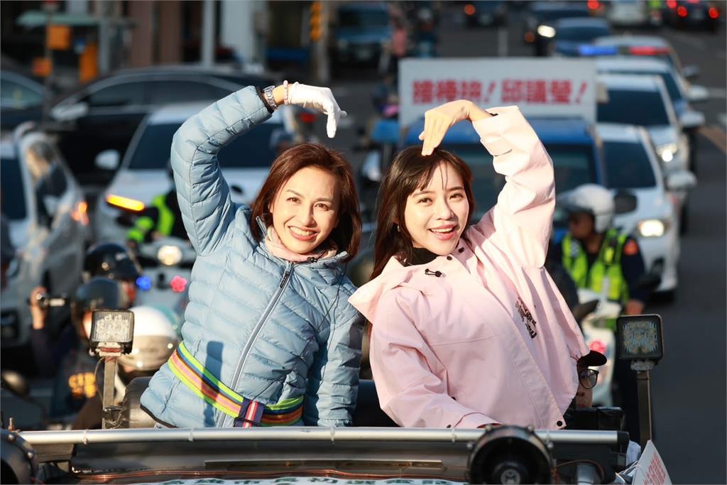 政見會表現佳 邱議瑩聲勢續漲封關民調穩定領先