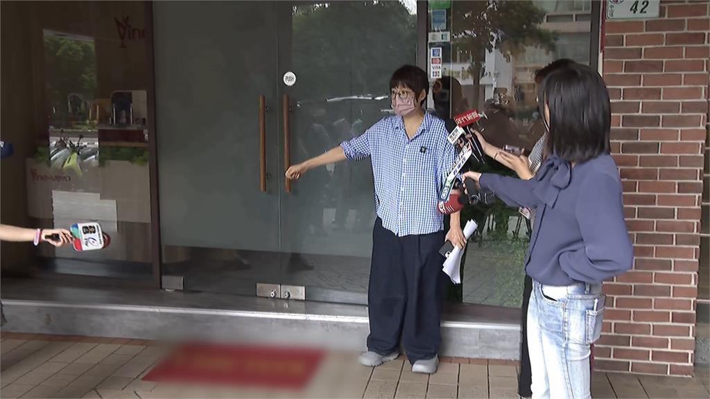 中山商圈驚見「強迫推銷」亂象　民眾怒控：煩死了