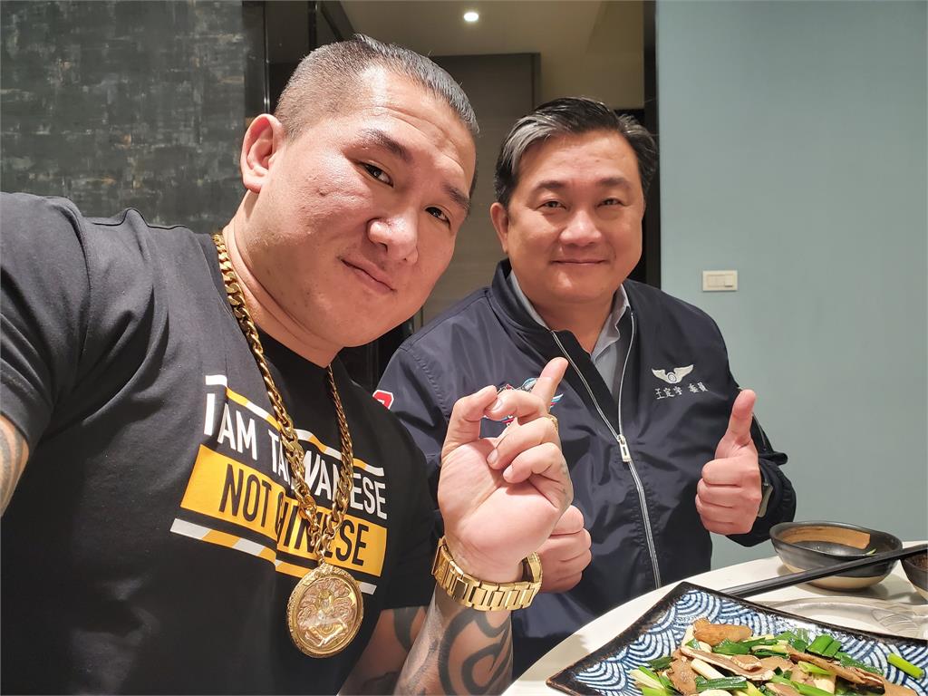 館長赴中國恐被抓!5年前「台獨鐵證」被挖出 網嚇歪:別被習近平看到