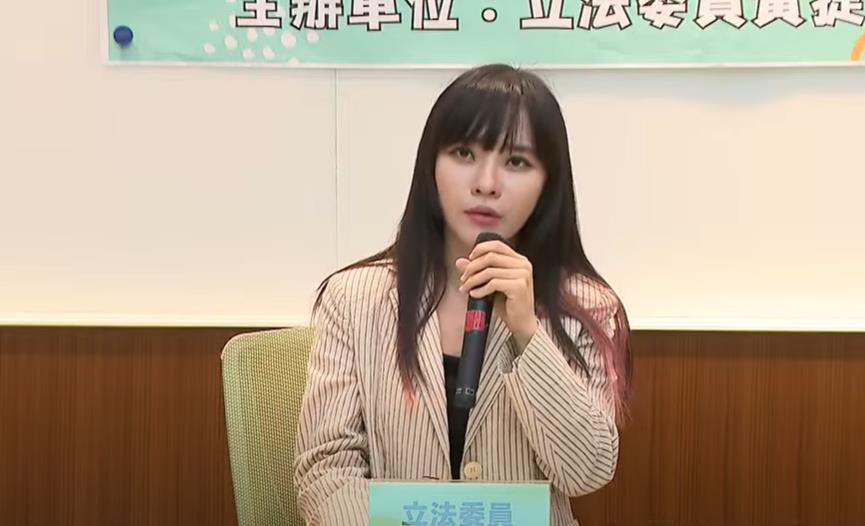 快新聞/「裝修蟑螂」橫行!大批屋主遭捲款、工程爛尾 黃捷怒提5大解方