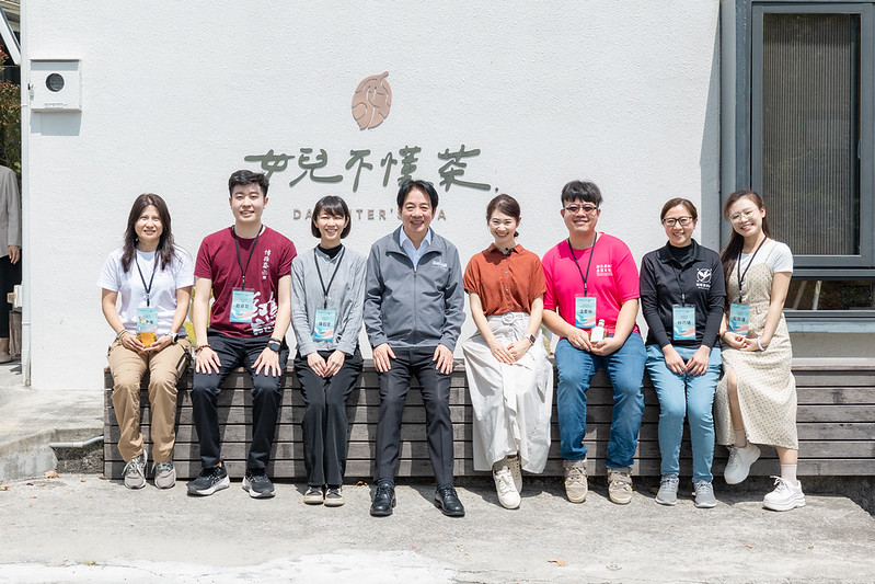 快新聞/地方創生再添亮點!賴清德親訪台東「女兒不懂茶」 加碼60億助青年返鄉